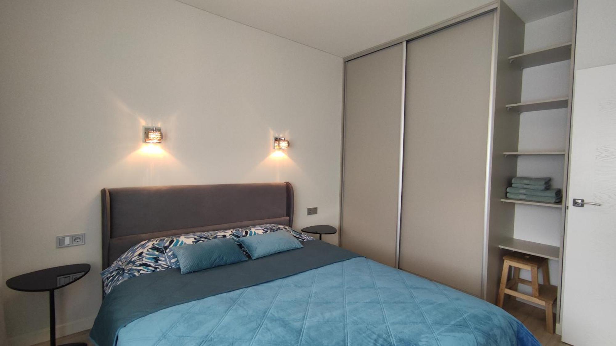 New J&R Apartment Near Girstutis, Free Private Parking & Self Check-In 카우나스 외부 사진